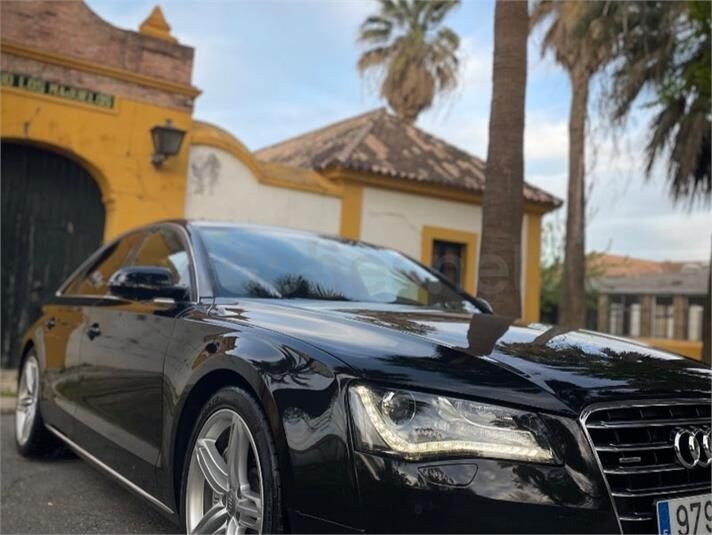 AUDI A8 3.0 TFSI quattro tiptronic