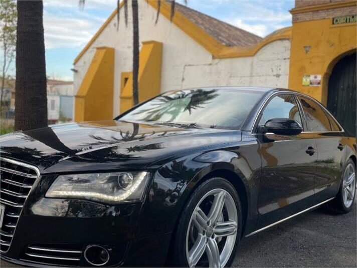AUDI A8 3.0 TFSI quattro tiptronic